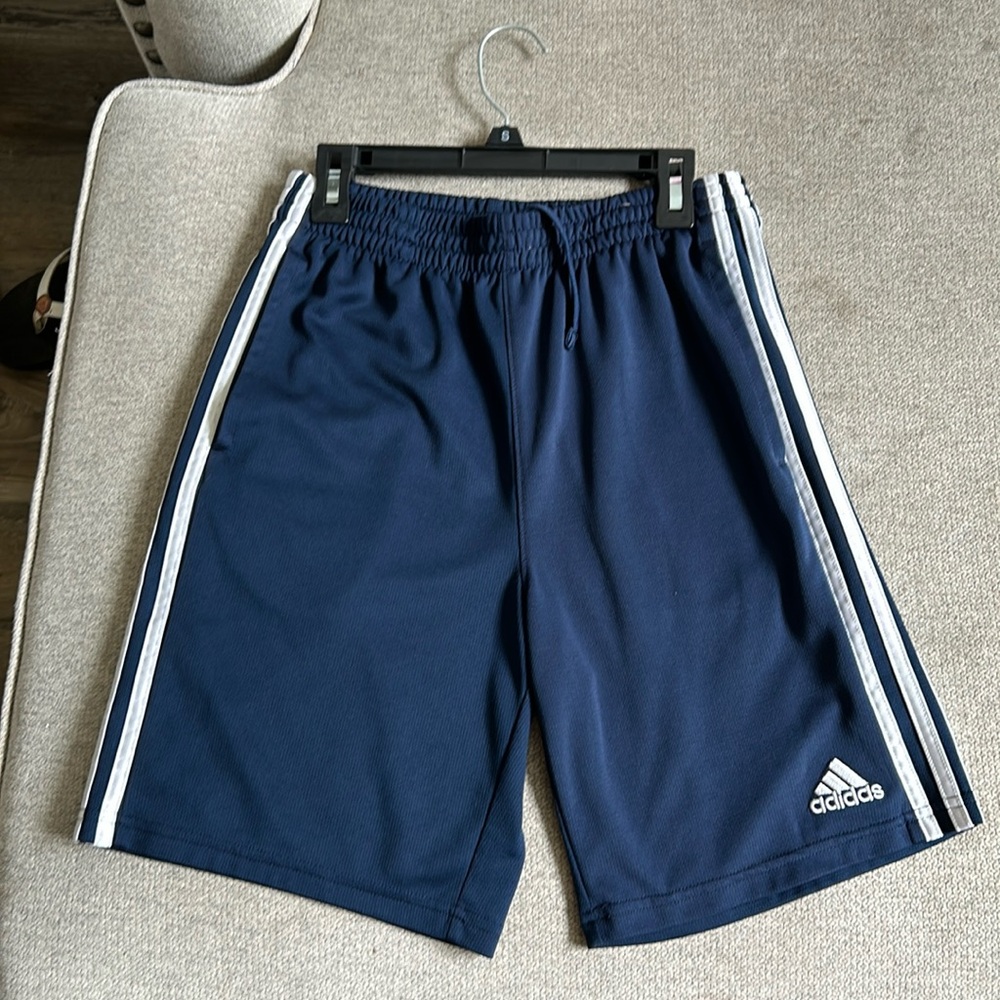 Boys Adidas large